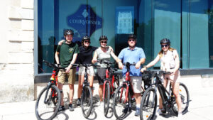 Excursion découverte d’une demi-journée dans le vignoble de Cognac en vélo électrique avec un guide indépendant