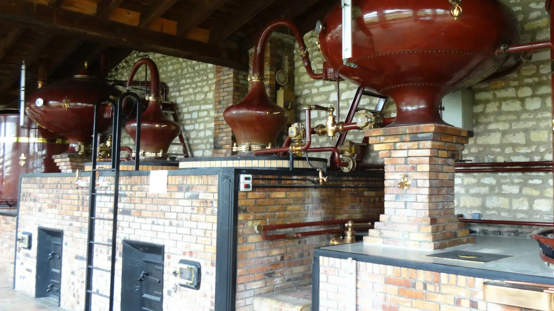 One of the Cognac distilleries to discover during a day-tour