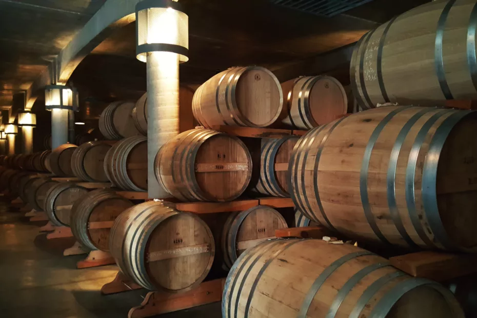 Storage during a Cognac distillery & Bordeaux winery – Day-trip